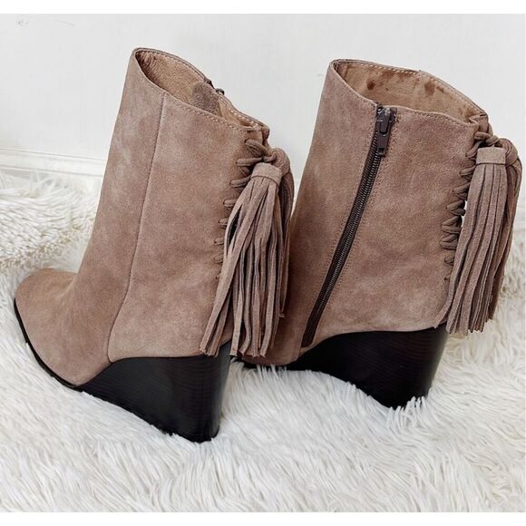 Jeffrey Campbell Suede Tassel Wedge Ankle Boot SZ 9.5 Brown - Picture 3 of 8